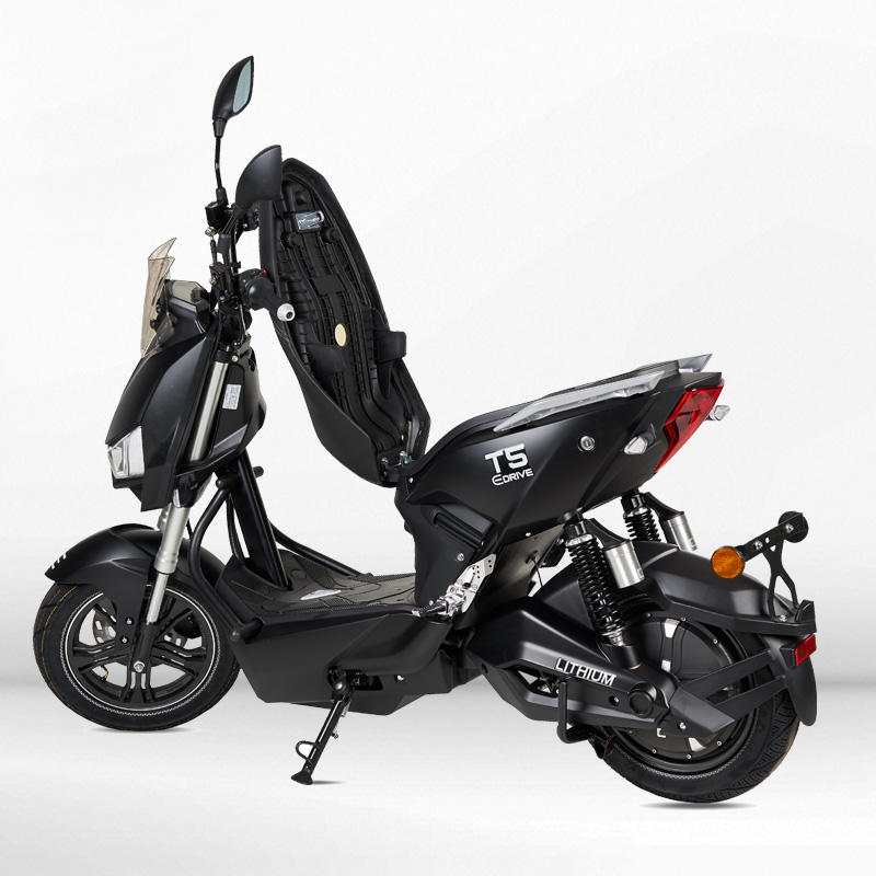 Moto eléctrica matriculable 1500W T5