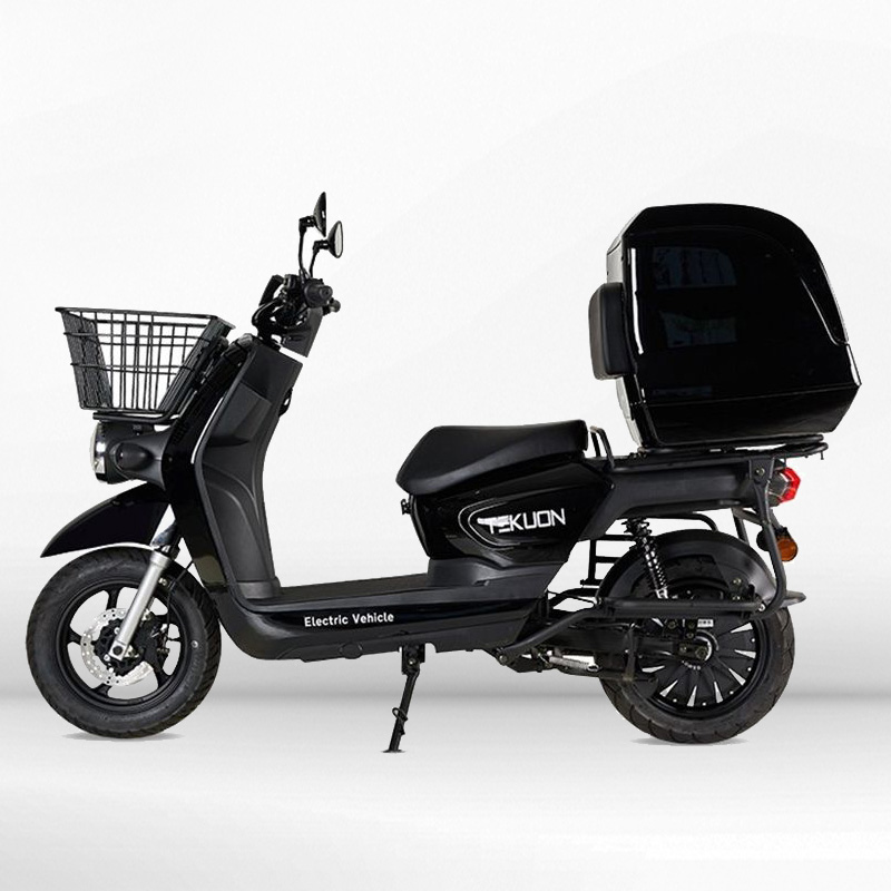 Scooter eléctrico 2000W con baúl InTime, ideal repartidores